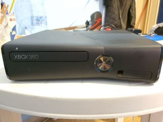 Xbox 360 S