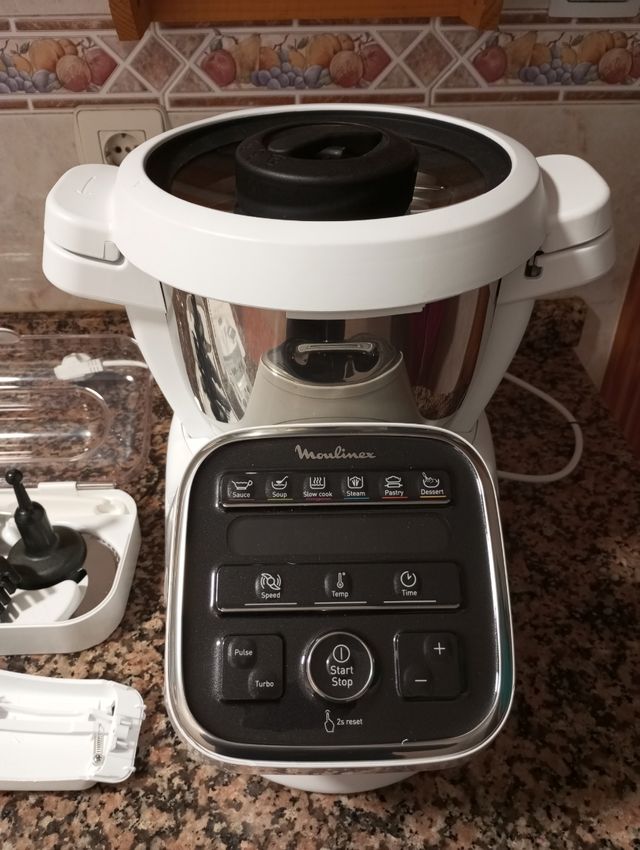 Robot Multifuncional