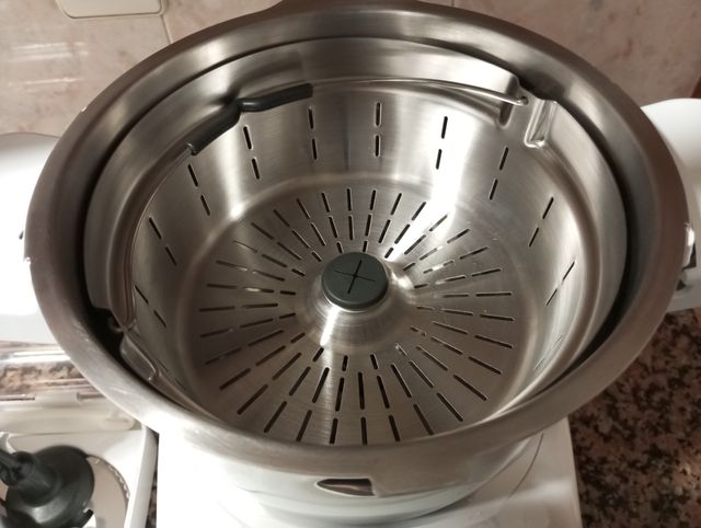 Robot Multifuncional