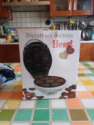 Biscottiera elettrica Heart