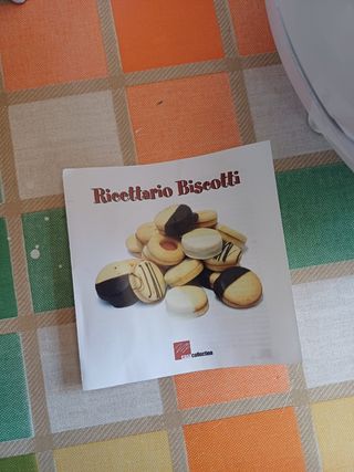 Biscottiera elettrica Heart