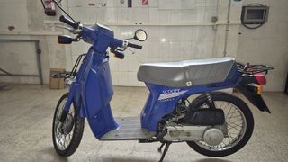 Moto SCOOPY 75 cc