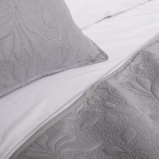 Colcha bouti Jazmin Karamelo cama 180cm
