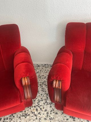 Dos Sillones Rojos de Terciopelo Antiguos Vintage