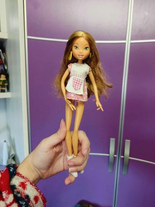 Flora winx club barbie disney mattel princesa hada