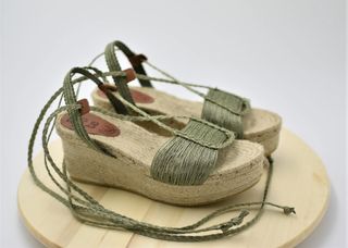 Alpargatas con cintas