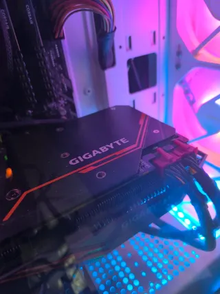 PC GAMING RYZEN 7 1800X | 32GB RAM | RX VEGA56 8GB