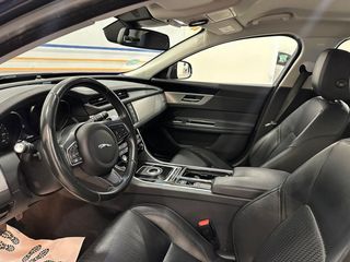 Jaguar XF   2.0D 132kW 180CV Prestige Auto 