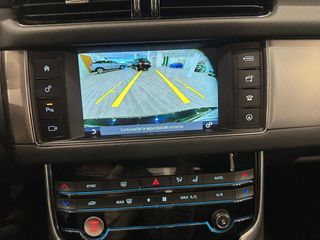 Jaguar XF   2.0D 132kW 180CV Prestige Auto 