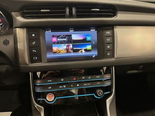Jaguar XF   2.0D 132kW 180CV Prestige Auto 