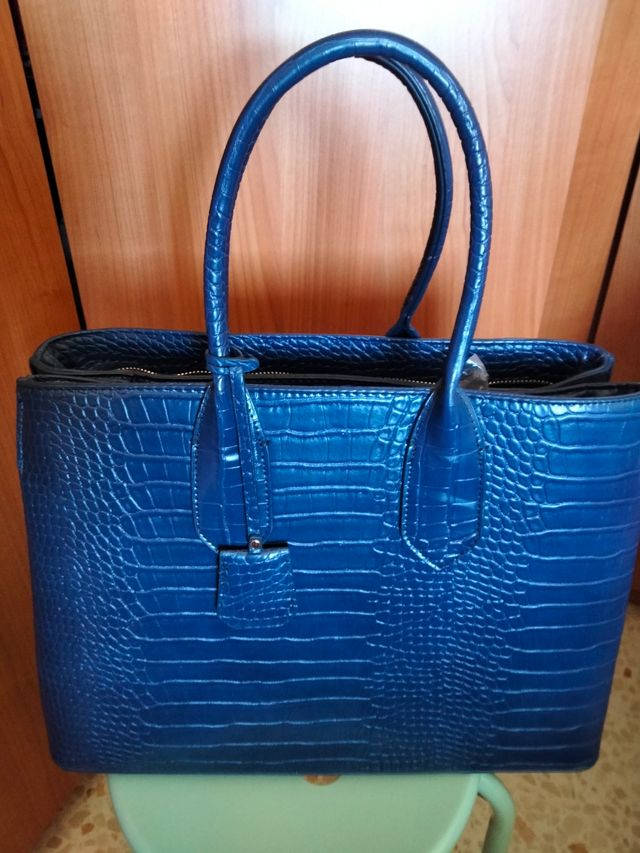 Bolso tote maletin
