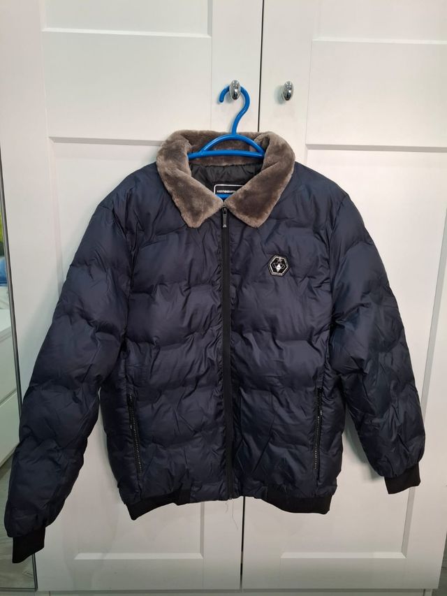 Chaqueta acolchada con cuello, talla L