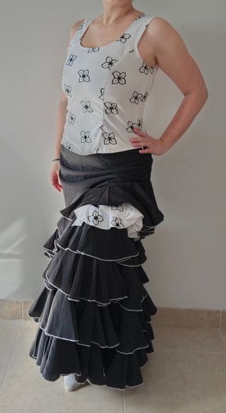 Traje flamenca / falda rociera