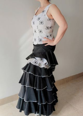 Traje flamenca / falda rociera