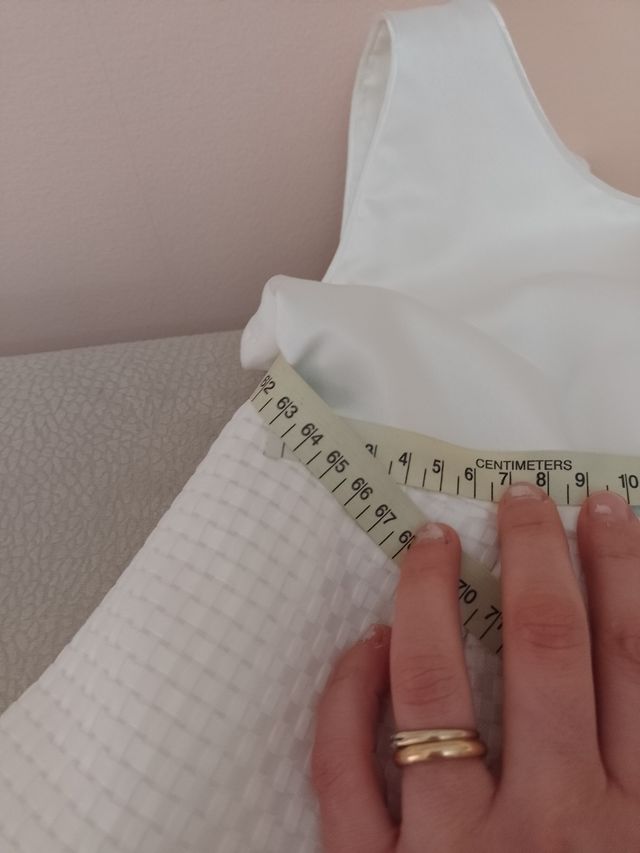 Bellissimo vestitino elegante bambina