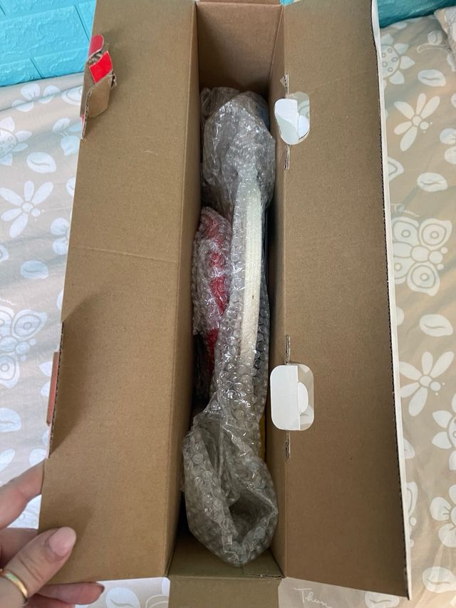 Set batteria e piatti giocattolo