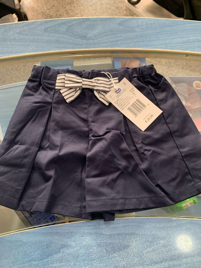 Pantalon corto niña de Chicco t.5