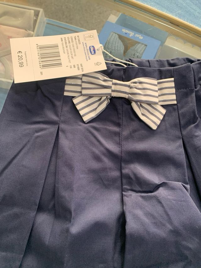 Pantalon corto niña de Chicco t.5