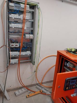  electricista Malaga Marbella
717132611