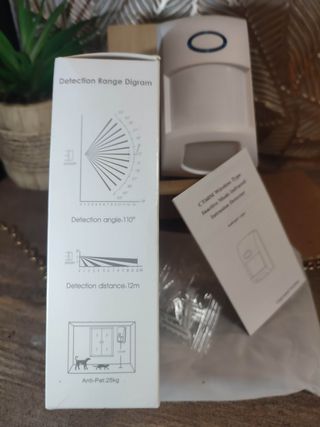 Sensor de movimiento inteligente Tuya o Smart Life