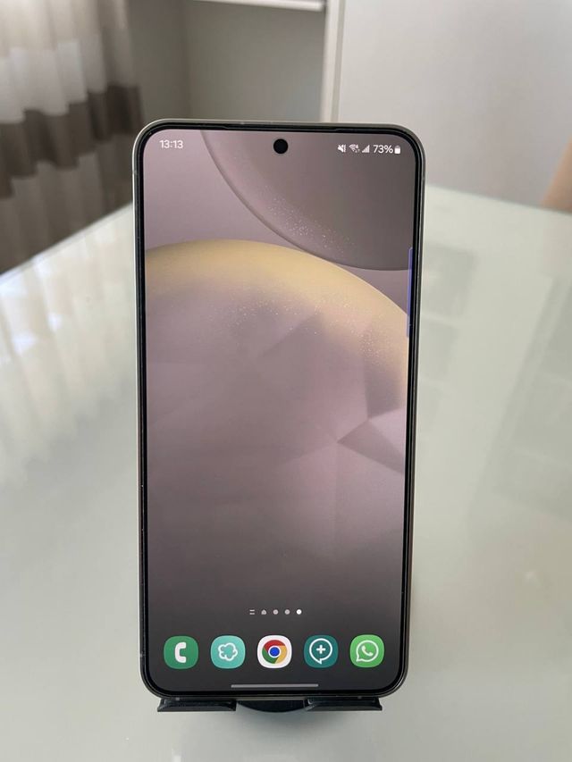 Samsung S24 256gb snapdragon