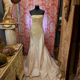 Vestido novia firma La Sposa. Talla 44
