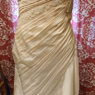 Vestido novia firma La Sposa. Talla 44