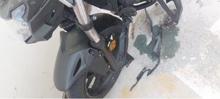 HONDA CB500F 2021 para PIEZAS NO SE VENDE COMPLETA