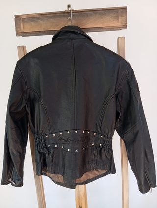 Cazadora Harley Davidson mujer.