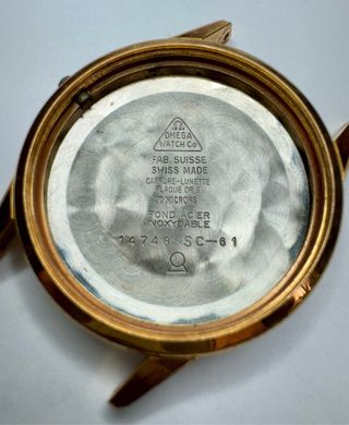 CAJA OMEGA CHAPADA EN ORO 14748 SC 61