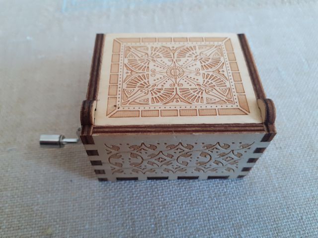 Caixa de música/Music Box/Happy Birthday