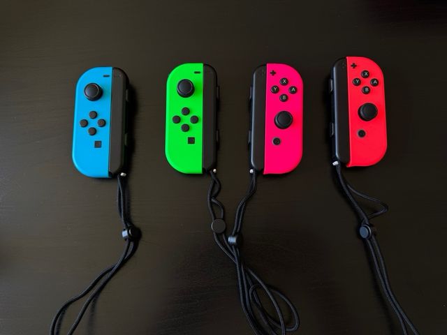 Nintendo Switch + Full Kit