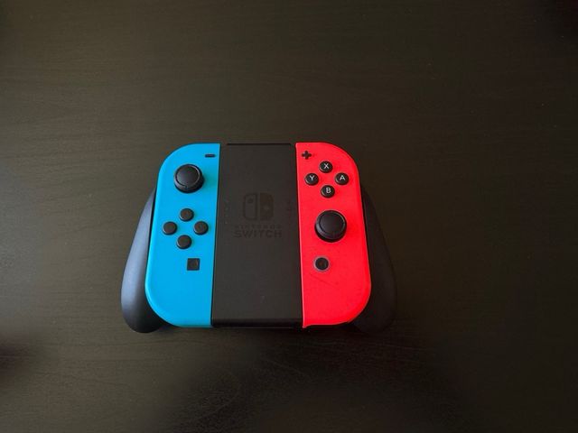 Nintendo Switch + Full Kit