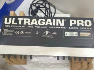 Behringer ultragain pro mic2200