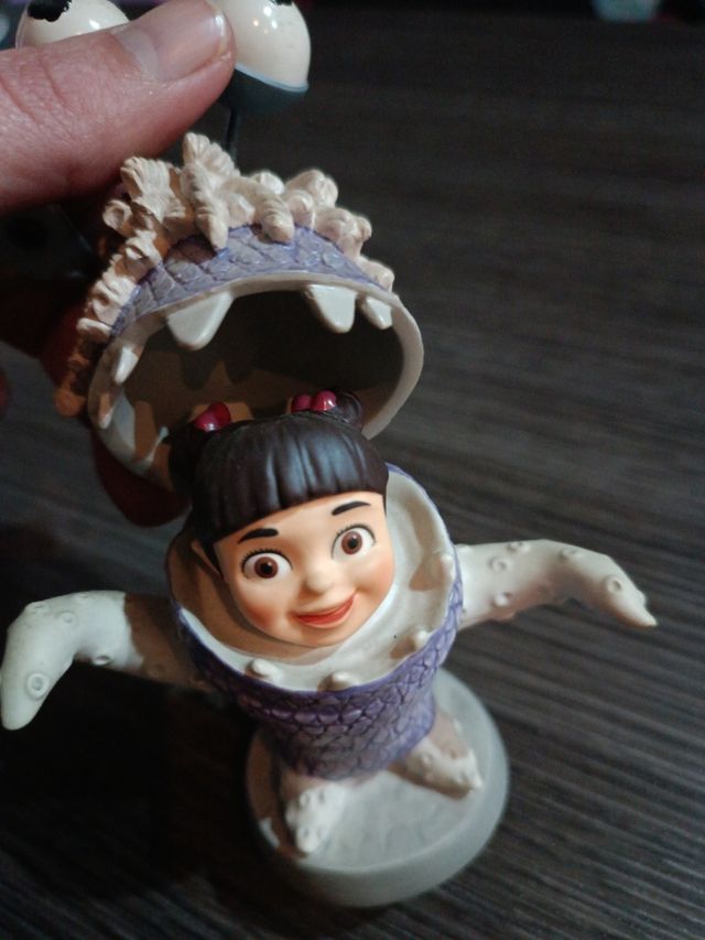 Figura Boo monstruos sa Bruce Lau