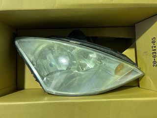 Faro derecho Ford Focus.


