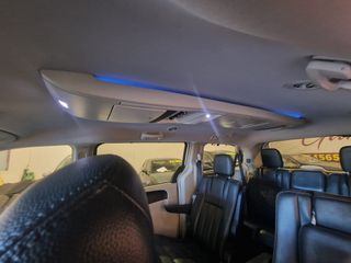 Lancia Voyager 2012