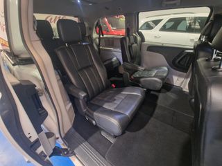 Lancia Voyager 2012