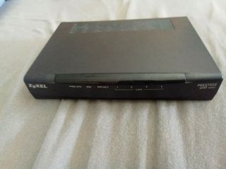 Modem router Zyxel Prestige 650H-E