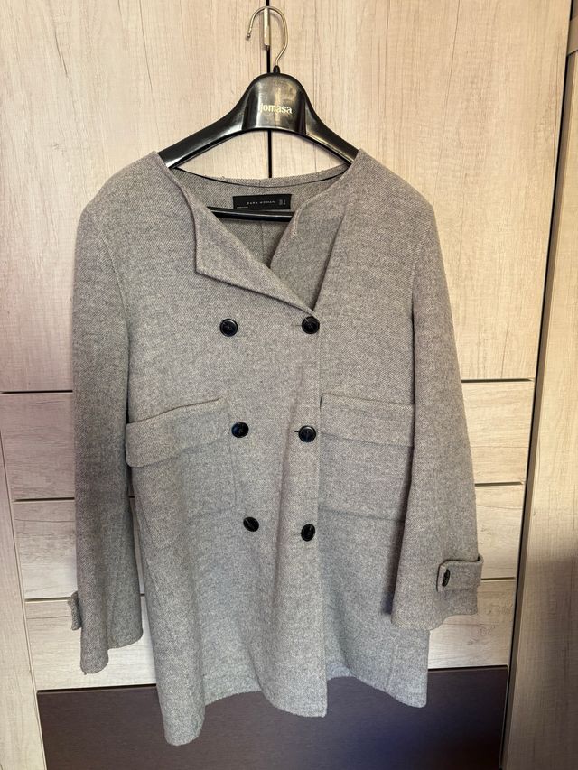 Abrigo gris Zara Mujer