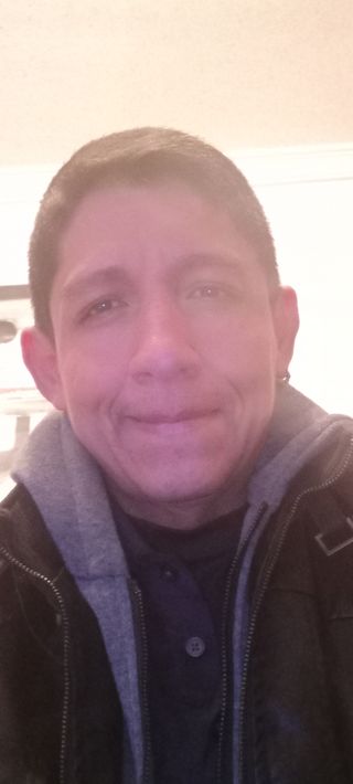 Busco trabajo x horas  Soy de rubí