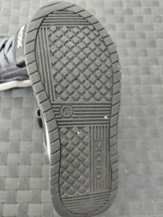 Zapatillas niño Geox talla 29