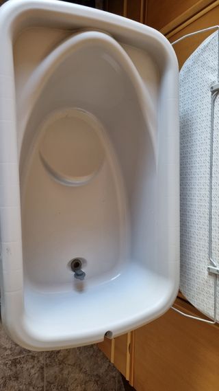 Bañera con cambiador chicco