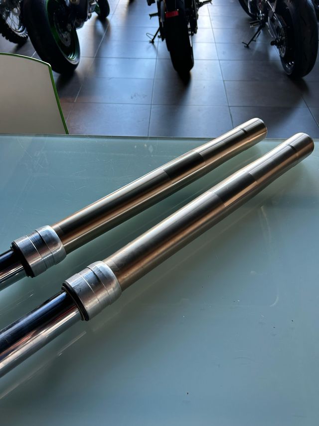 2 Unidades Horquilla kawasaki kx125 r 2006