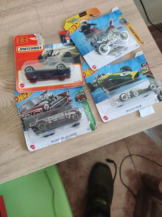 Hot wheels precintado en caja