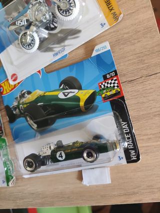 Hot wheels precintado en caja