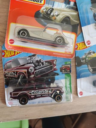 Hot wheels precintado en caja