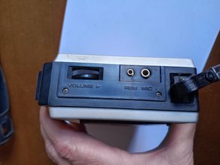 Riproduzione di cassette a nastro Sanyo M1000 vintage