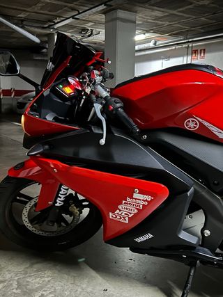 MOTO YAMAHA YZF R125 Carnet tipo A1, A2 y B