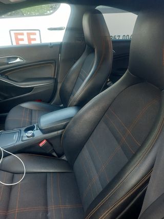 Mercedes-Benz Clase CLA 2015